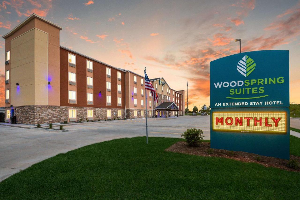 Woodspring Suites Davenport Quad Cities Luaran gambar